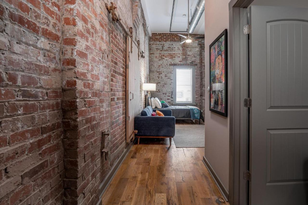 The Davis Lofts At Main Street - Unit 3D Διαμέρισμα Rocky Mount Εξωτερικό φωτογραφία