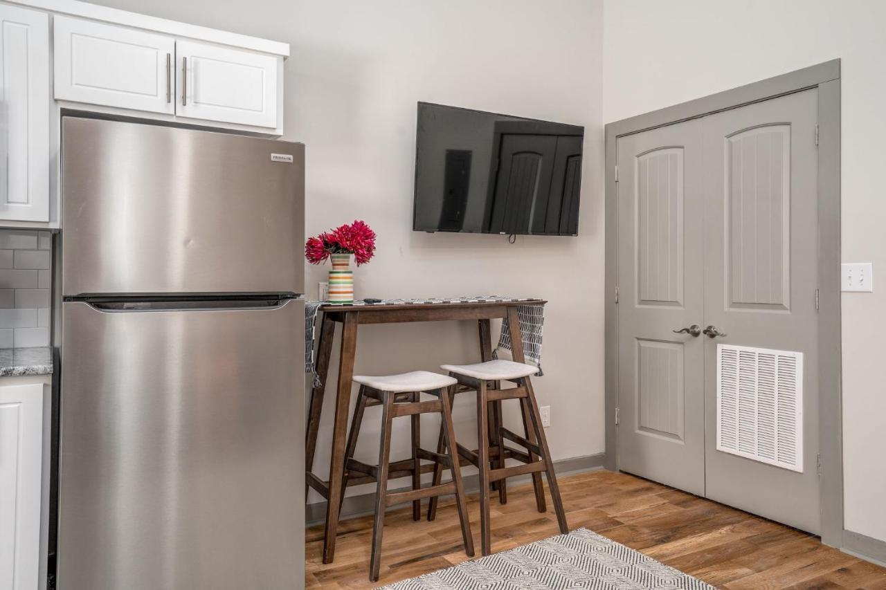 The Davis Lofts At Main Street - Unit 3D Διαμέρισμα Rocky Mount Εξωτερικό φωτογραφία