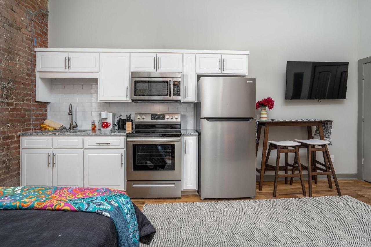 The Davis Lofts At Main Street - Unit 3D Διαμέρισμα Rocky Mount Εξωτερικό φωτογραφία